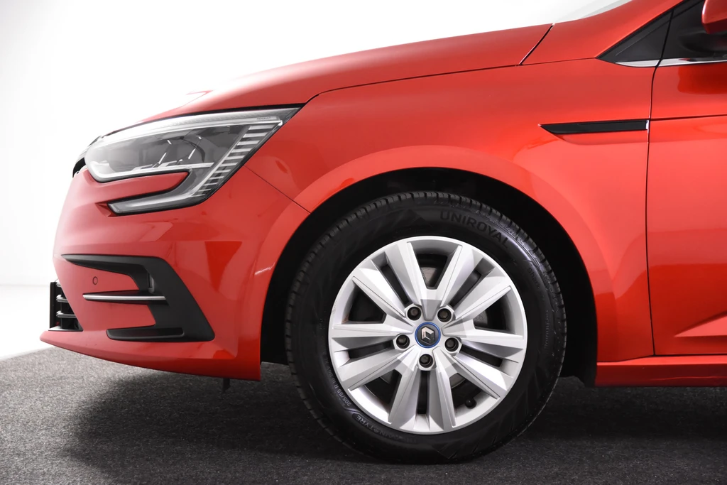 Renault Megane E-Tech – foto 36