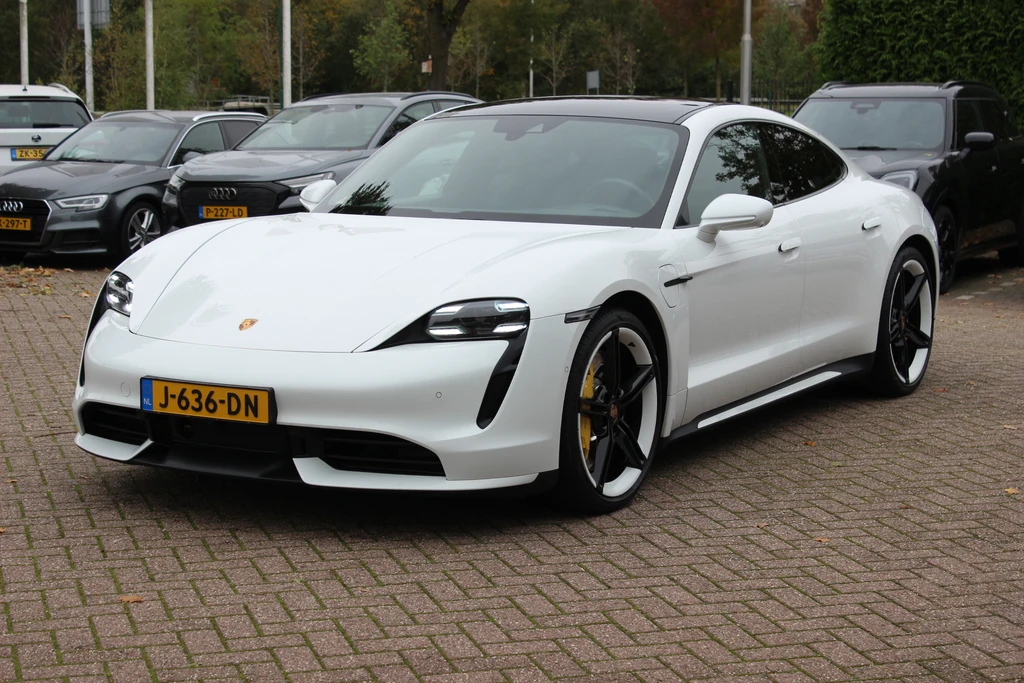 Porsche Taycan – foto 1