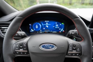 Ford Kuga – thumbnail 27