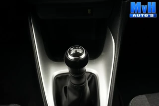 Toyota Yaris – thumbnail 32
