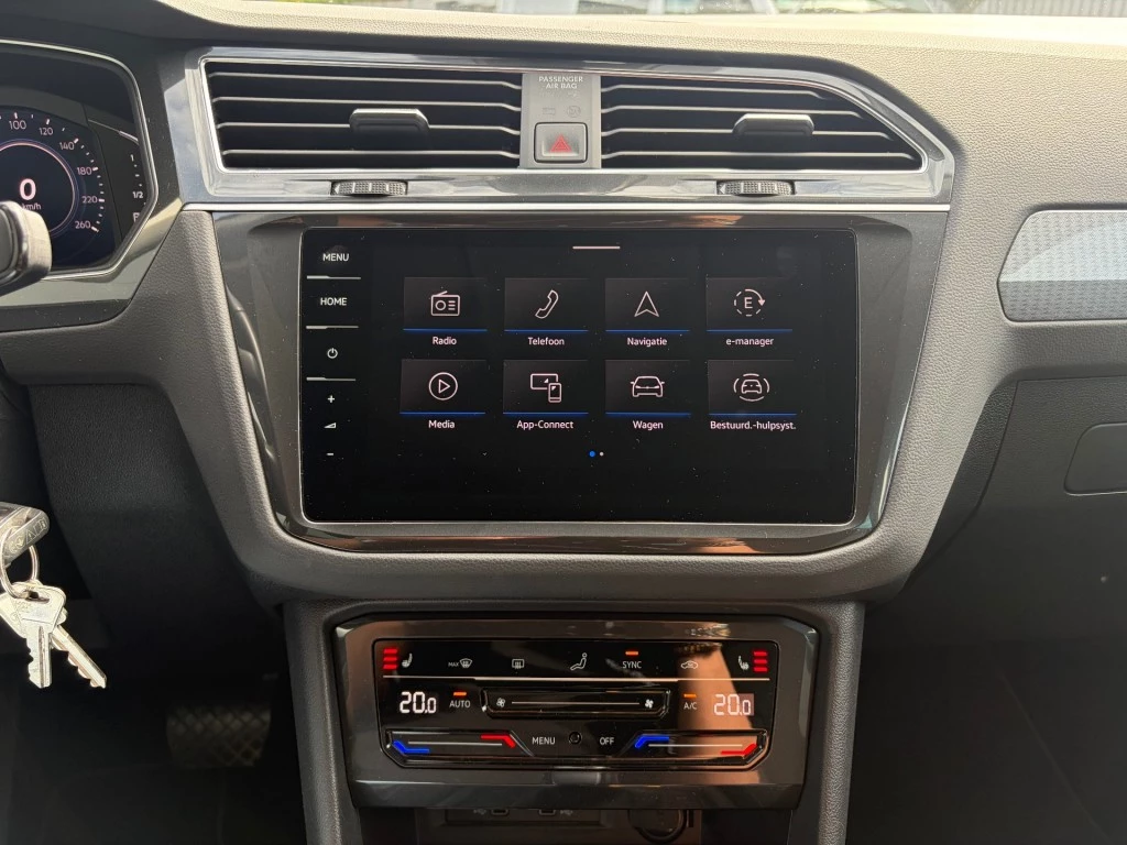 Volkswagen Tiguan – foto 12