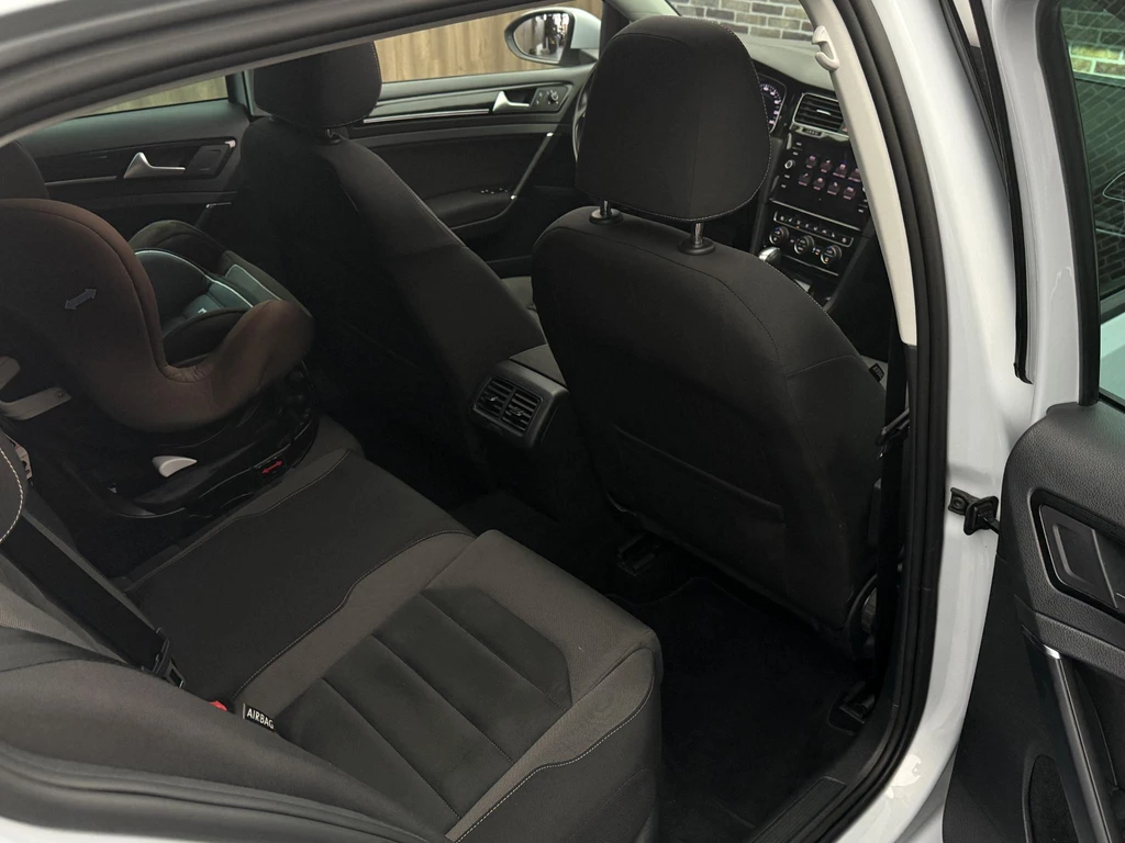 Volkswagen Golf – foto 25