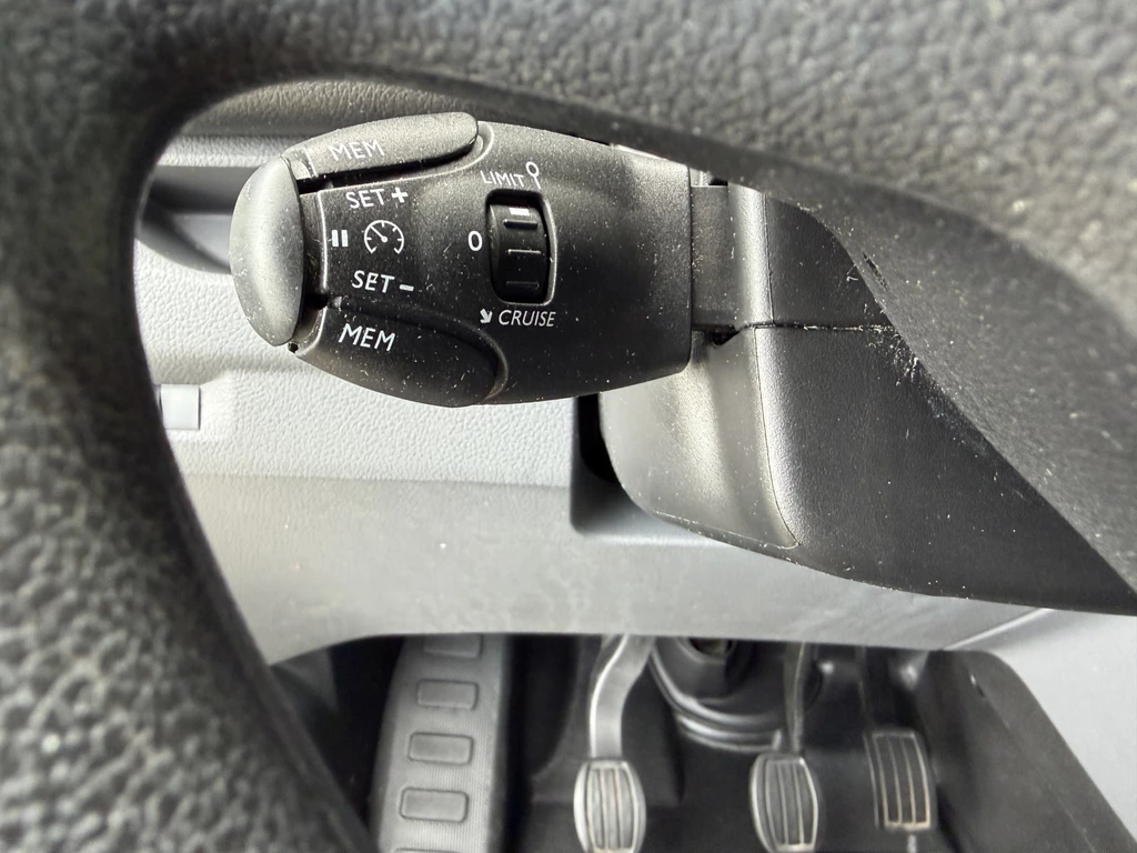 Opel Vivaro – foto 35
