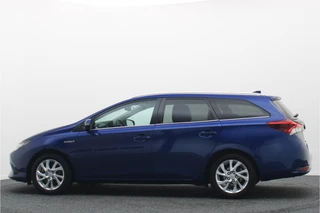 Toyota Auris – thumbnail 4