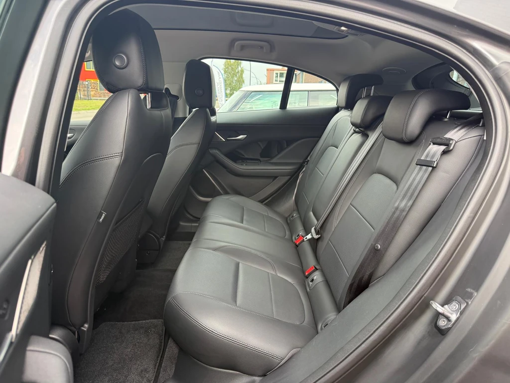 Jaguar I-PACE – foto 37
