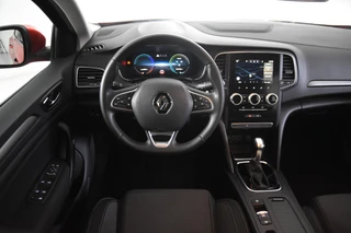 Renault Megane E-Tech – thumbnail 19