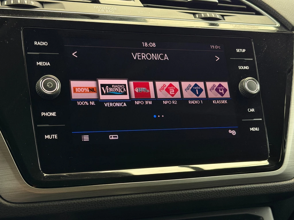 Volkswagen Touran – foto 16