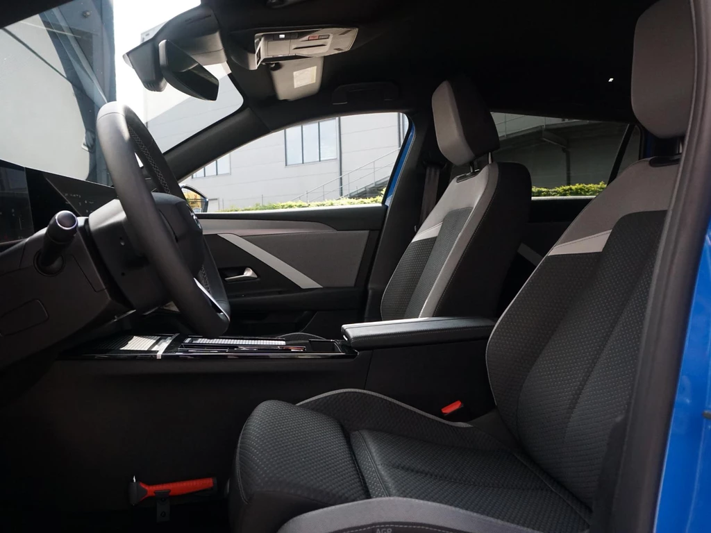 Opel Astra – foto 11