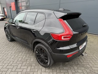 Volvo XC40 – thumbnail 4