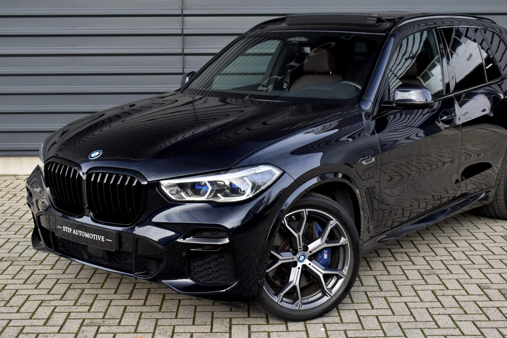 BMW X5 – foto 2