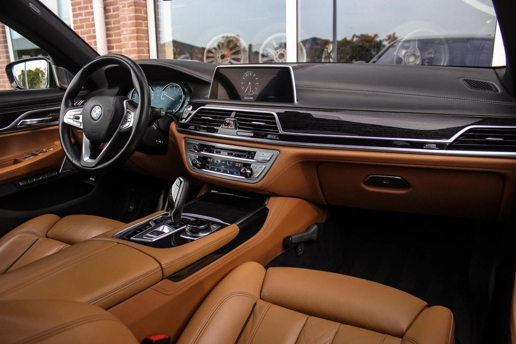 BMW 7 Serie – foto 16
