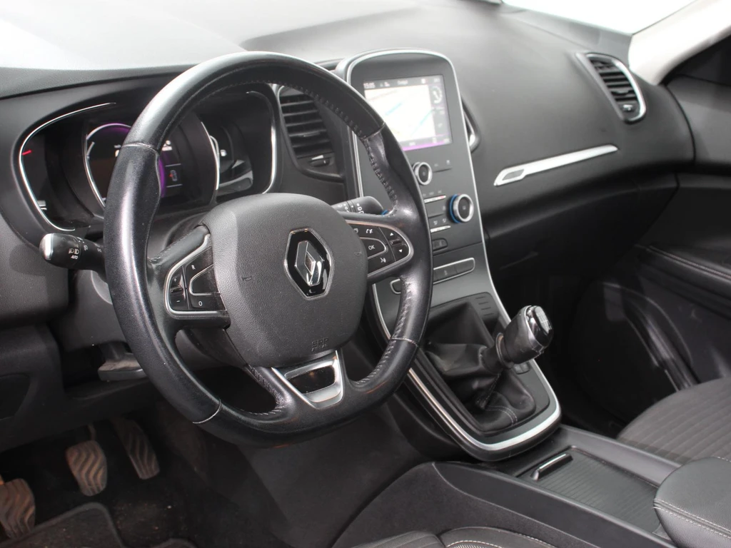 Renault Grand Scénic – foto 8