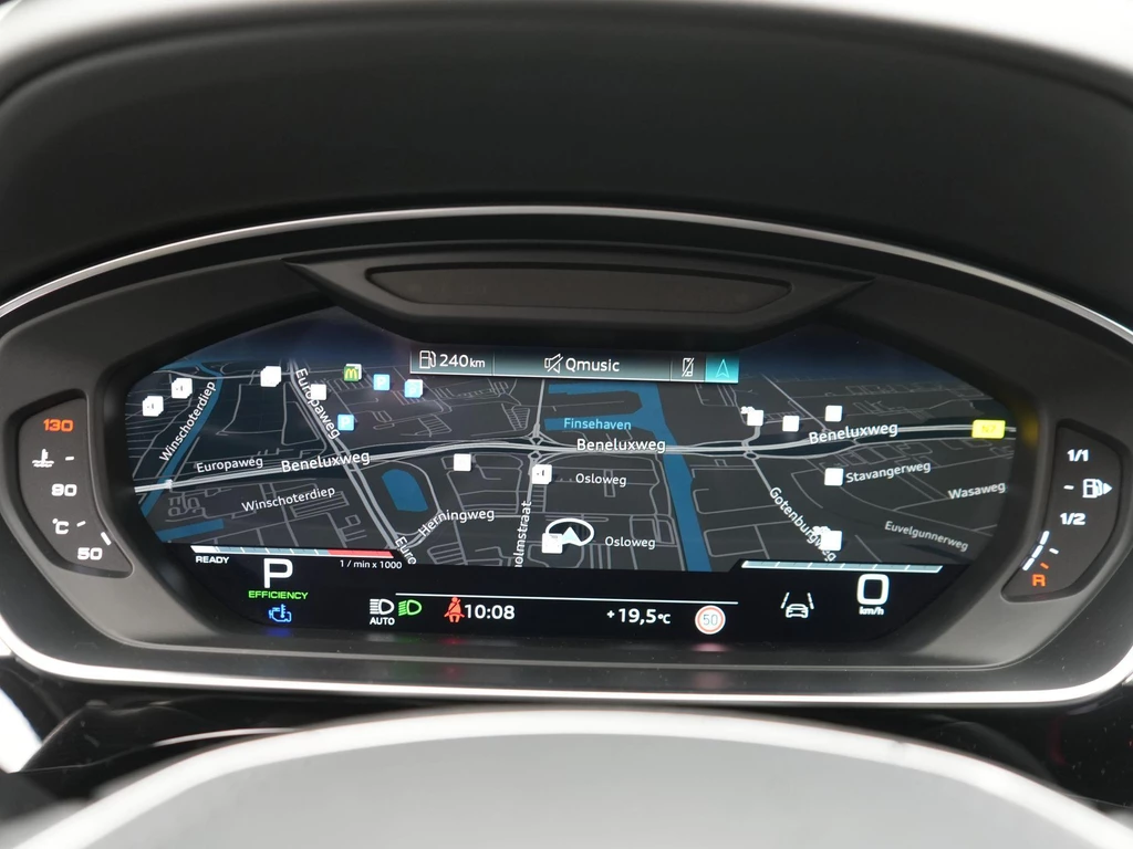 Audi S8 – foto 16