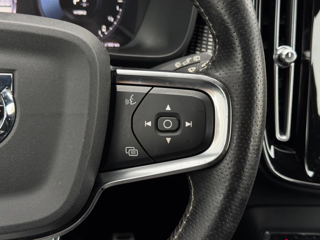 Volvo XC40 – foto 9