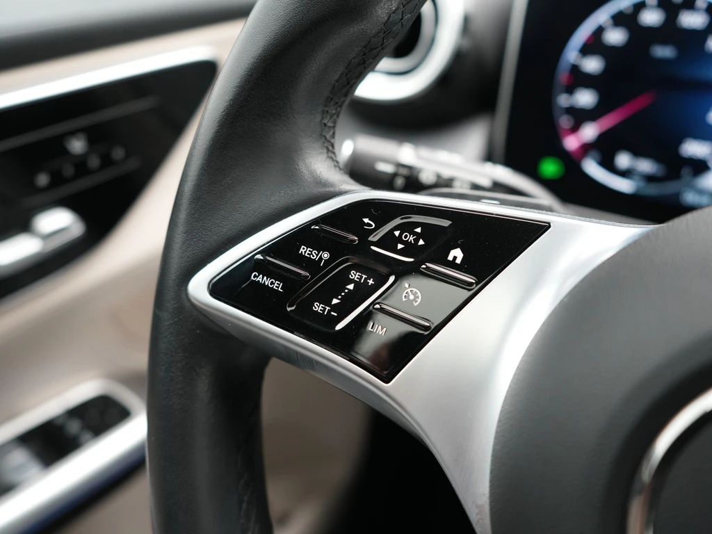 Mercedes-Benz GLC – foto 31
