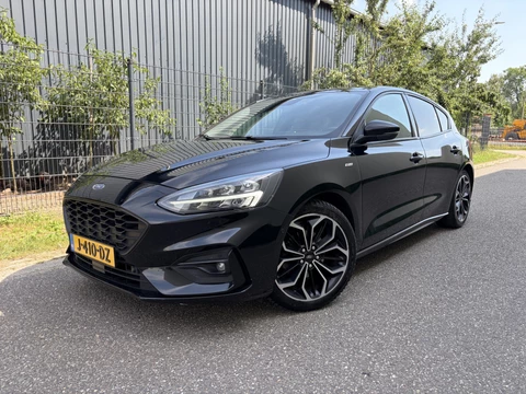 Ford Focus 1.0 EcoBoost Titanium Business / AUTOMAAT / NAVI / CRUISE / 135dkm!