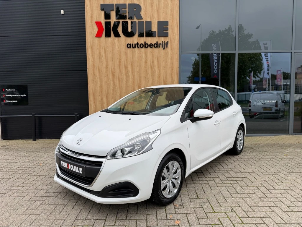 Peugeot 208 – foto 1