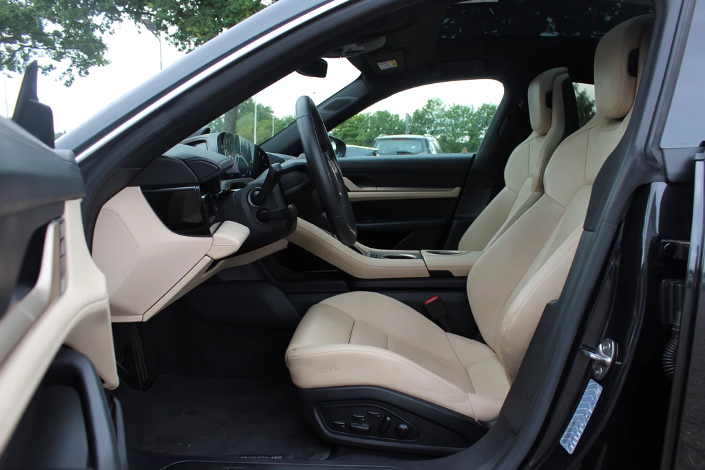 Porsche Taycan – foto 13