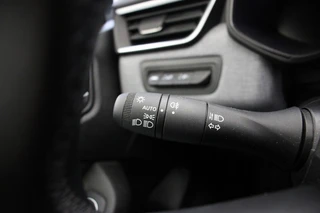 Renault Clio – thumbnail 23