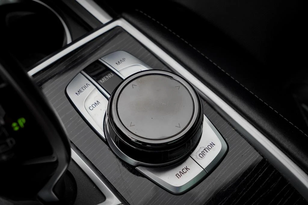 BMW 7 Serie – foto 48