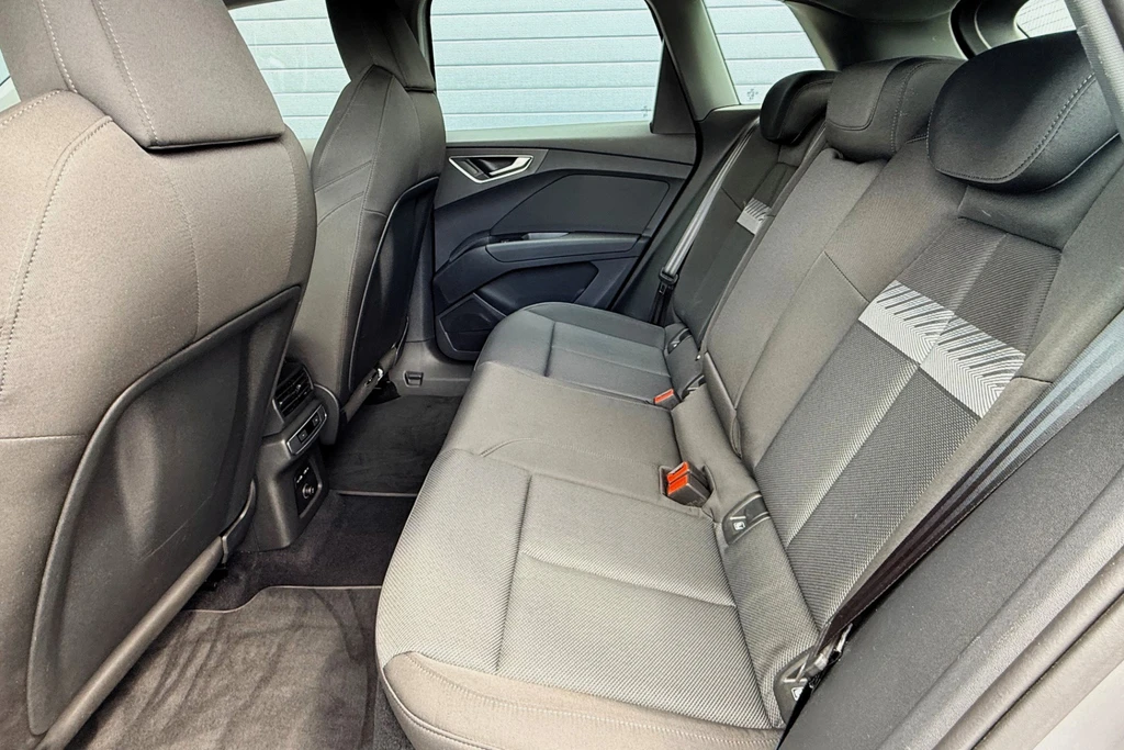 Audi Q4 e-tron – foto 36