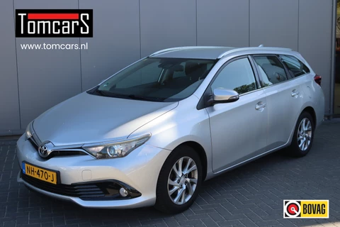 Toyota Auris Touring Sports 1.2T 116PK Automaat Aspiration Navigatie/Camera/Stoelverwarming/Cruise-control