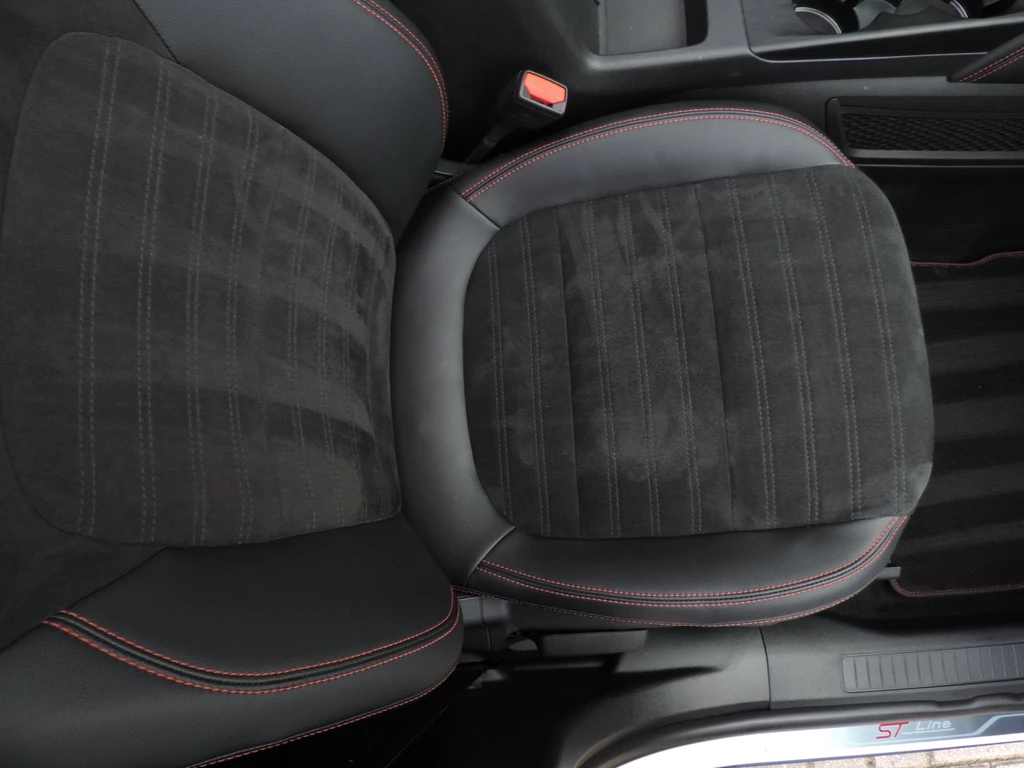 Ford Kuga – foto 18