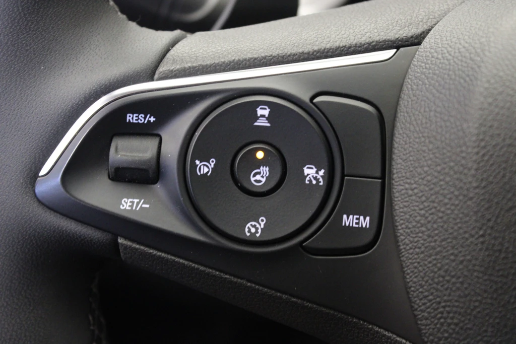Opel Grandland – foto 9