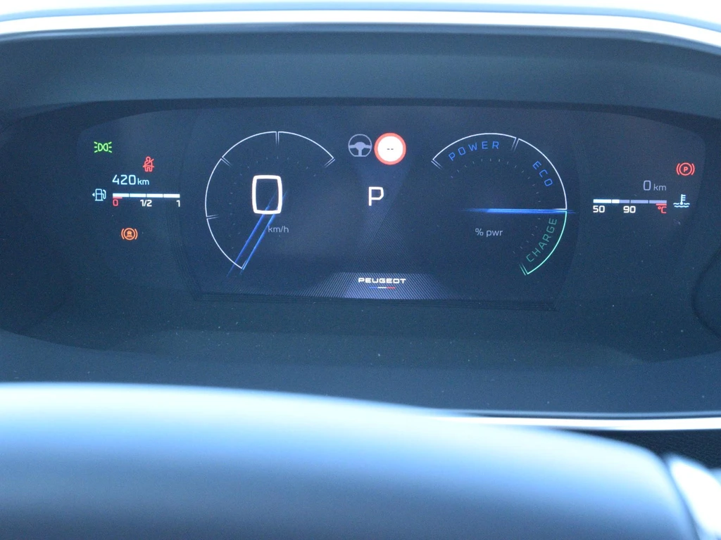 Peugeot 208 – foto 8