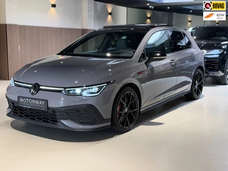 Volkswagen Golf – thumbnail 1