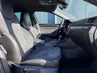 Škoda Superb – thumbnail 18