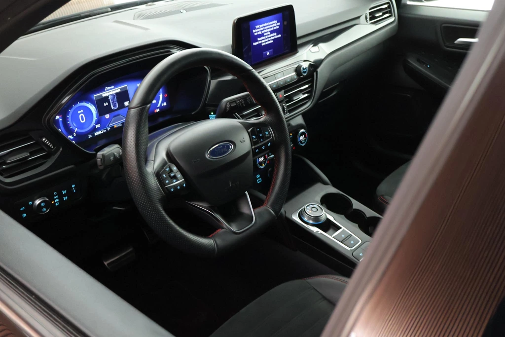 Ford Kuga – foto 8