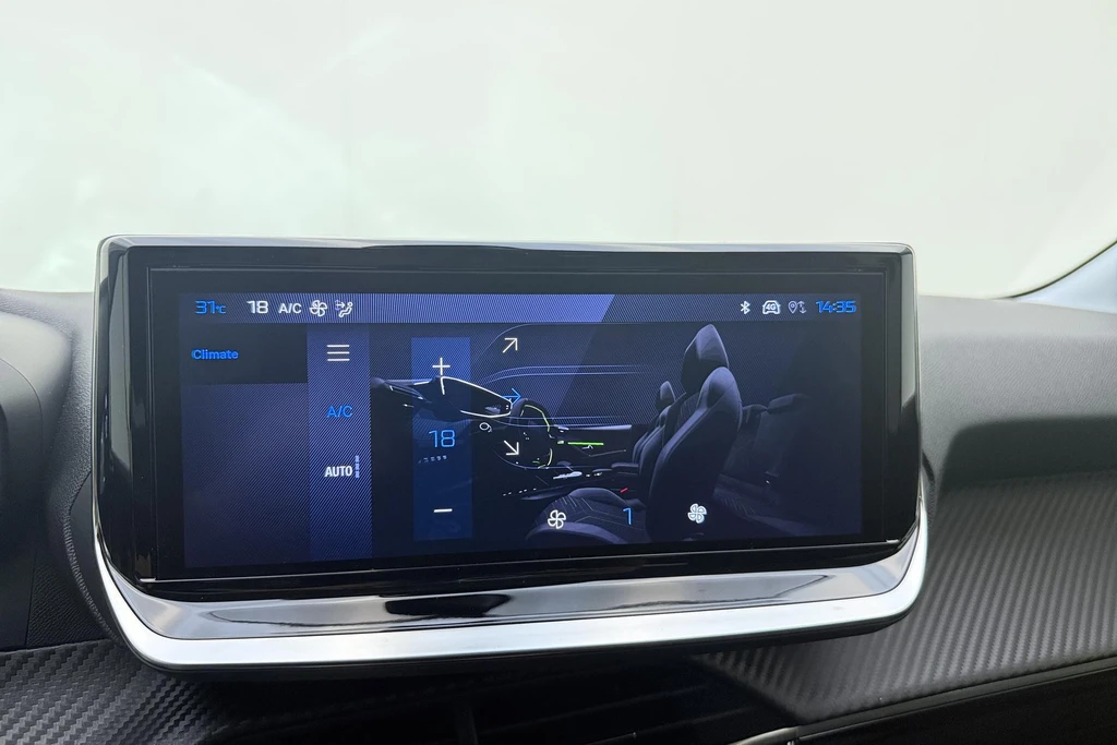 Peugeot 208 – foto 13