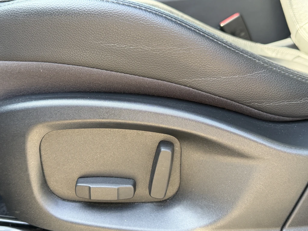 Jaguar E-PACE – foto 13