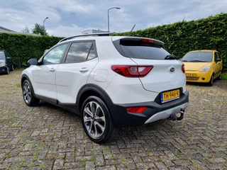 Kia Stonic – thumbnail 3