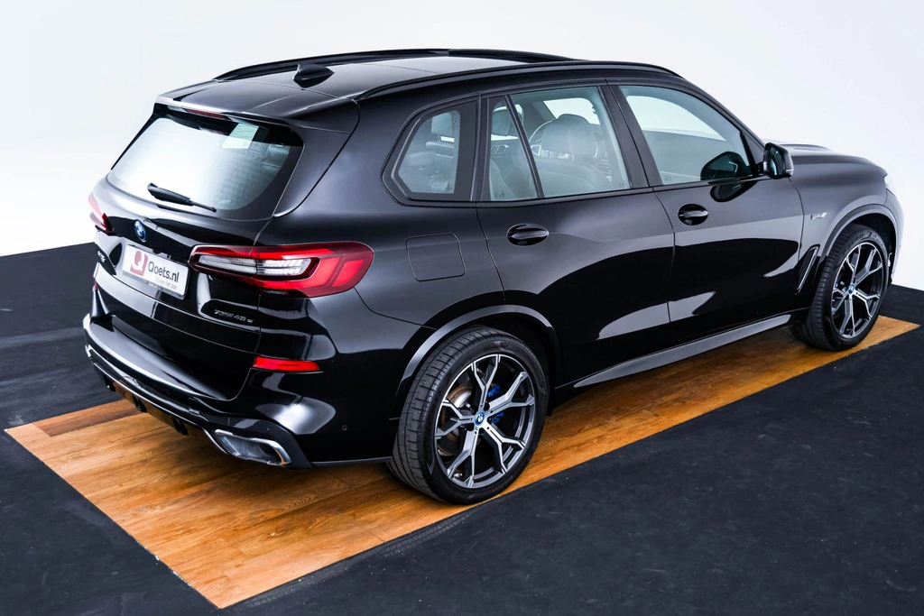 BMW X5 – foto 13