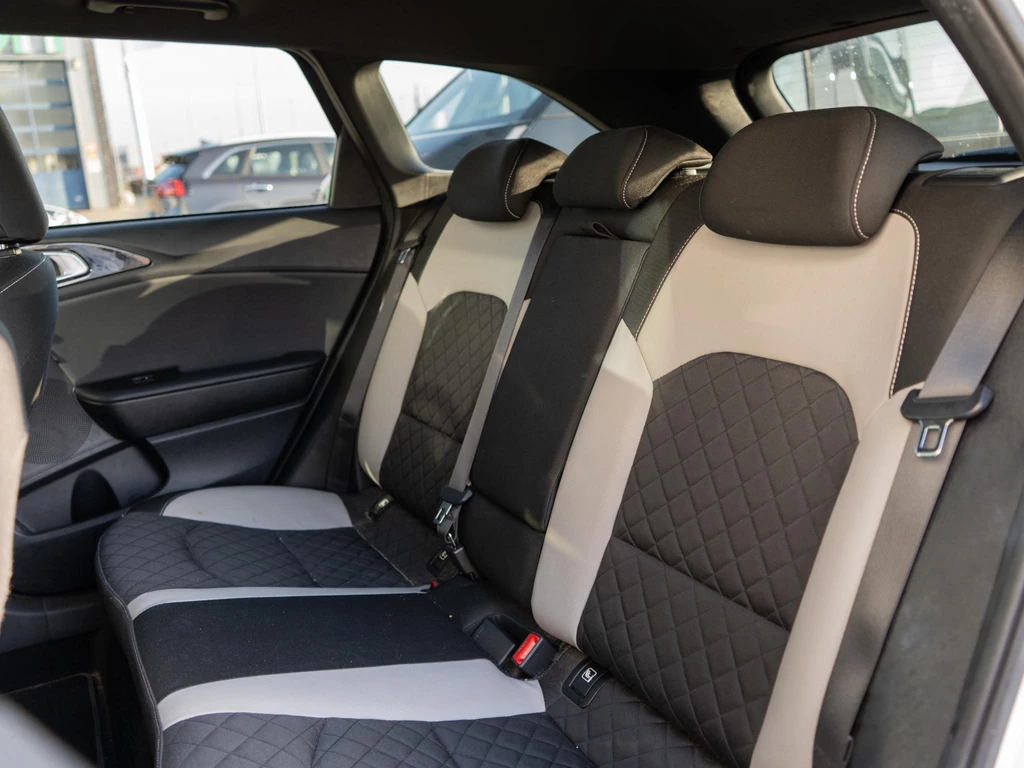 Kia Ceed Sportswagon – foto 23