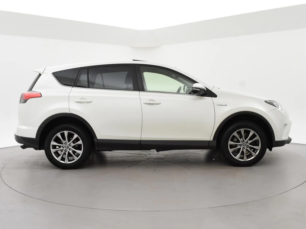 Toyota RAV4 – foto 5