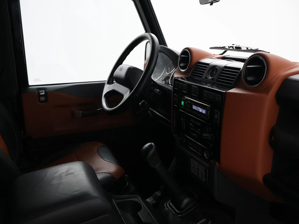 Land Rover Defender – foto 16