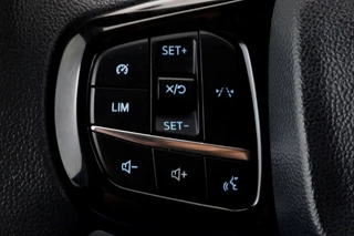 Ford Transit Custom – thumbnail 17
