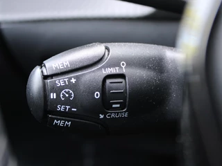 Peugeot 208 – thumbnail 18