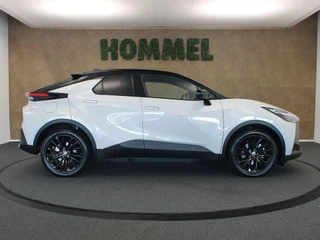 Toyota C-HR – thumbnail 7