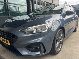 Ford Focus – thumbnail 2