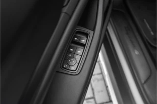 Porsche Taycan – thumbnail 42