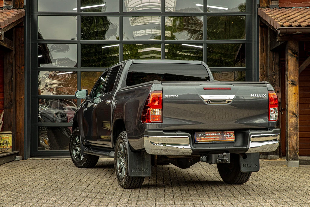 Toyota Hilux – foto 5