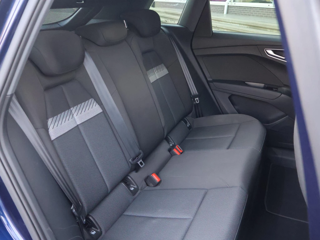 Audi Q4 e-tron – foto 15
