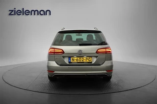 Volkswagen Golf – thumbnail 4