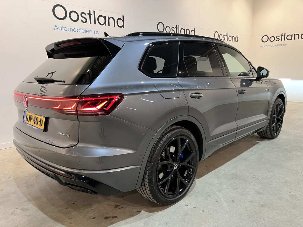 Volkswagen Touareg – foto 5