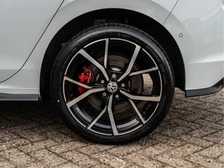 Volkswagen Golf – thumbnail 13