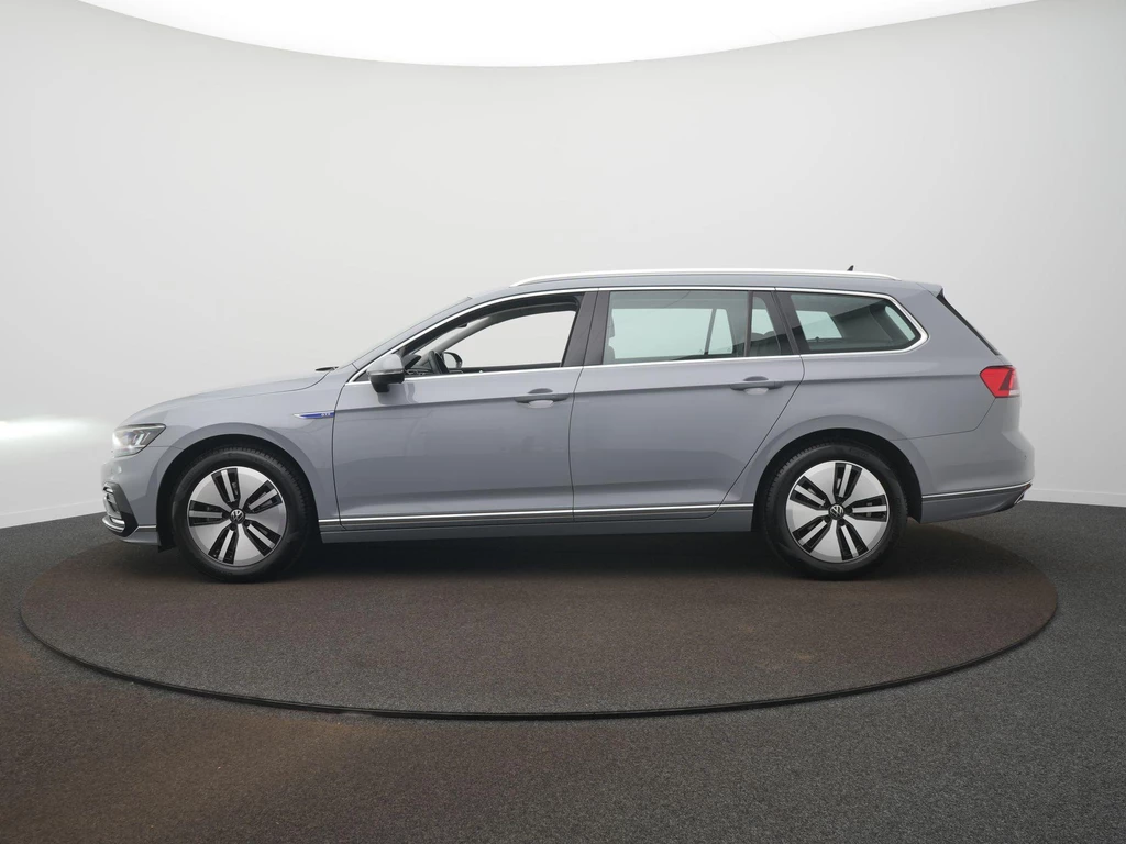 Volkswagen Passat – foto 3